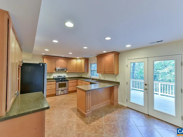 1012 Wildmere Pl — Photo 12