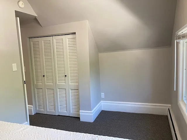 303 E Madison St #4 — Photo 4