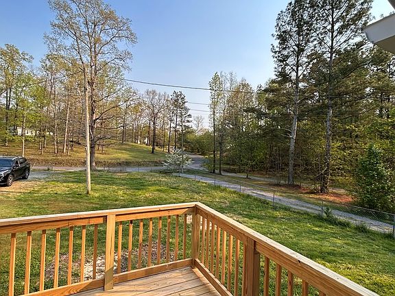 5th image of 133 Nightwind Dr