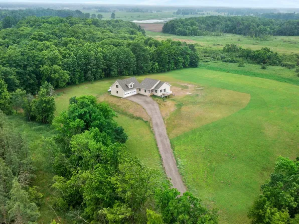 4992 W Birchview Rd, Grasston, MN 55030