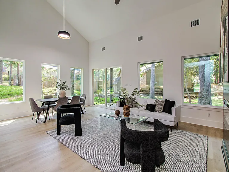 1802 Rollingwood Dr — Photo 14