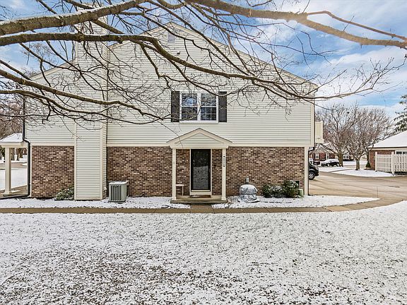 3rd image of 2077 Hidden Meadows Dr Unit D
