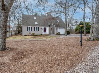 15 Vista Cir, Centerville, MA 02632