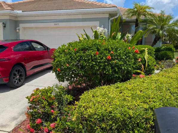 10457 Materita Dr, Fort Myers, FL 33913