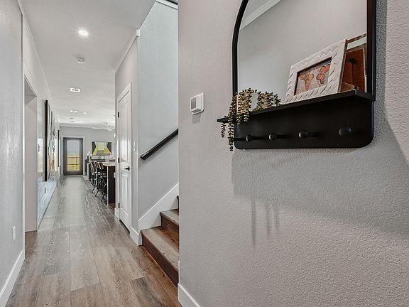 Ballad Model - Entry