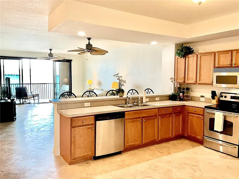 900 E Marion Ave #1213 — Photo 8
