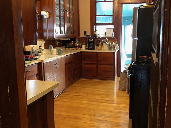 4th image of 1517 N Franklin Pl