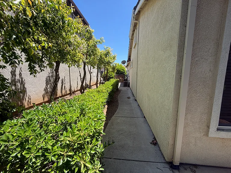 665 Stewart Way — Photo 31