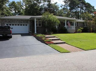 5826 E Lakeside Dr, Hanahan, SC 29410
