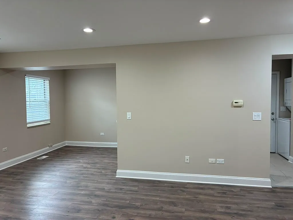 2 bed, 2.5 bath, 1200 sqft, $2,000 — Photo 3