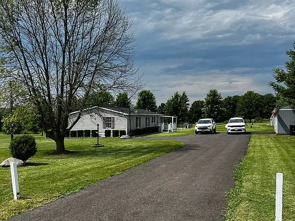 1227 Spring Street Rd, Cayuga, NY 13034