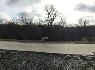 5017 S 238th Cir, Elkhorn, NE 68022