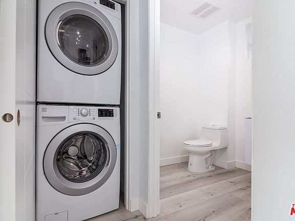 5th image of 5925 Barton Ave #2
