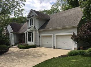 1089 Winton Wood Dr, Maysville, KY 41056