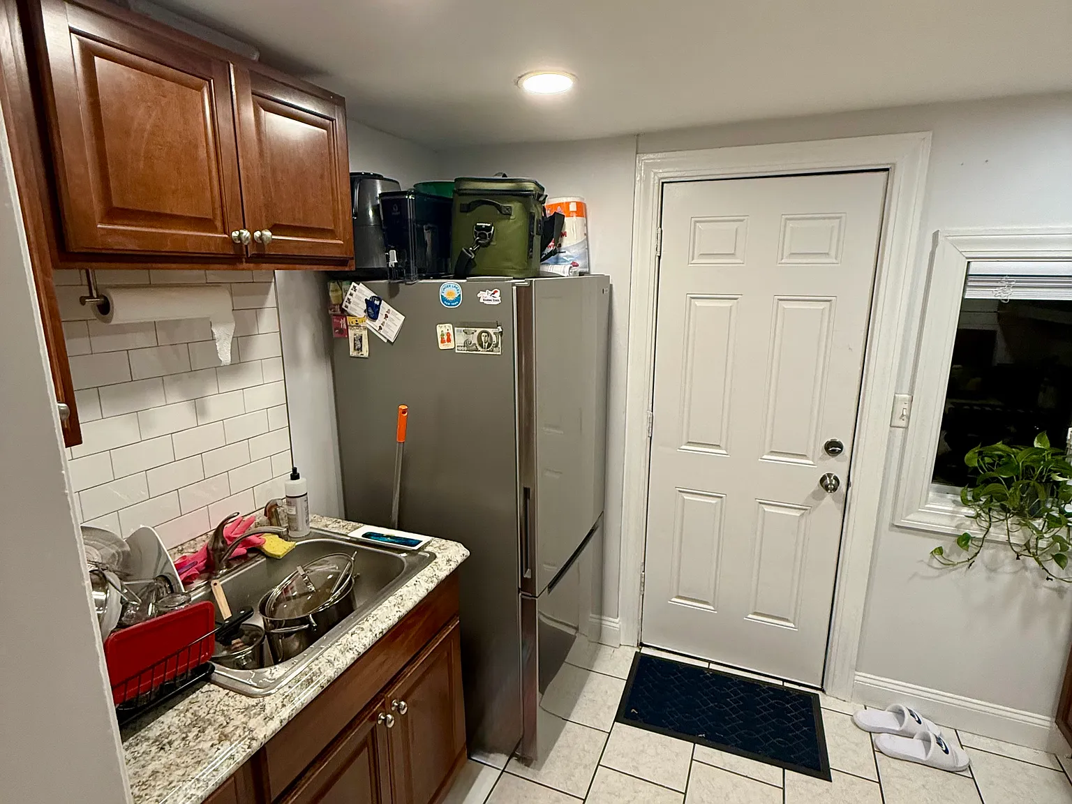3 bed, 950 sqft, $3,000 — Photo 4