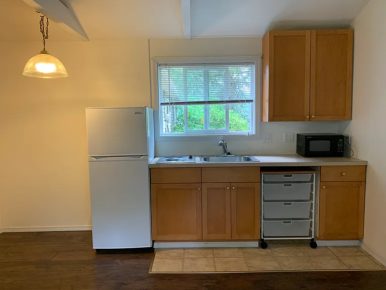 7338 NE 140th Pl — Photo 1