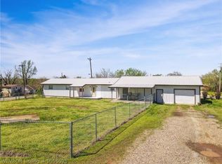 32 City Lake Rd, Waldron, AR 72958