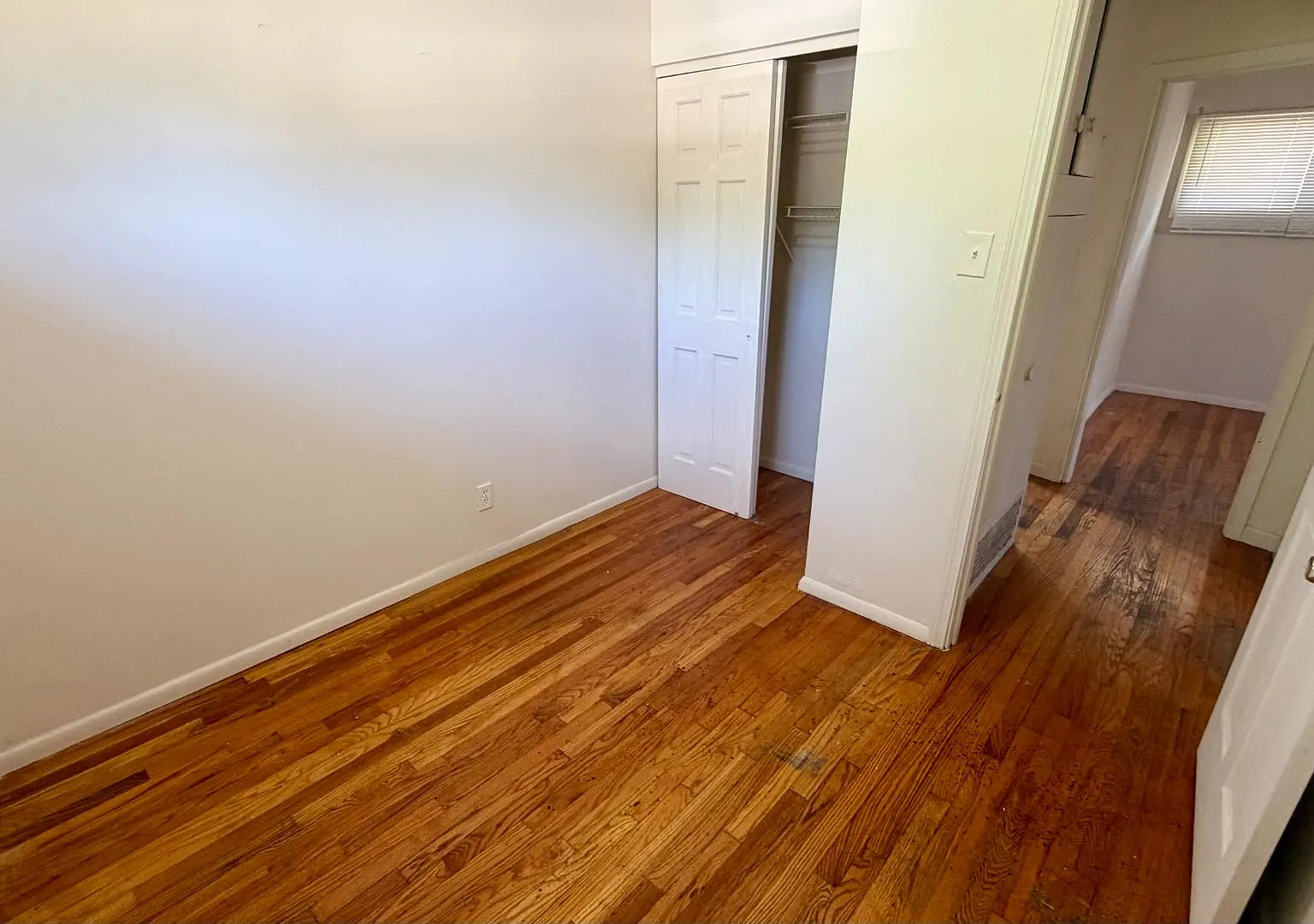 5614 Sanborn Dr — Photo 3