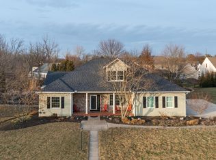 950 Raintree Ct, Westerville, OH 43081