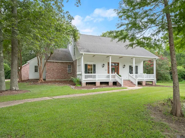 16513 Lanes End Rd, Prairieville, LA 70769