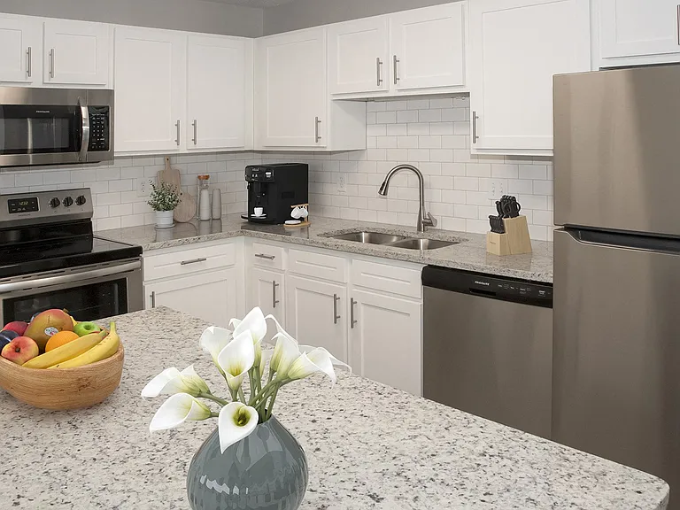 Quarry Ridge Apartments — Photo 7