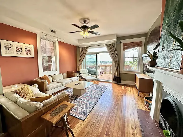 2 bed, $2,700 — Photo 4