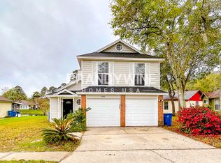 11396 Blossom Ridge Dr, Jacksonville, FL 32218
