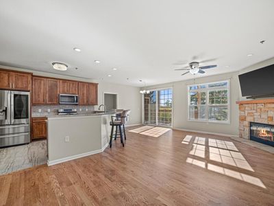 9227 South 51st STREET #204, Franklin, WI, 53132