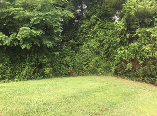 Lazy River Ln, Sevierville, TN 37876