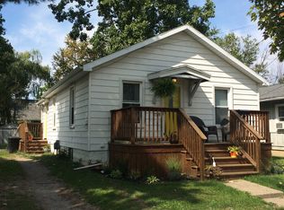 758 Oak St, Adrian, MI 49221