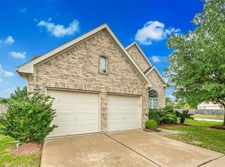 15111 Willowhurst Dr, Cypress, TX 77429