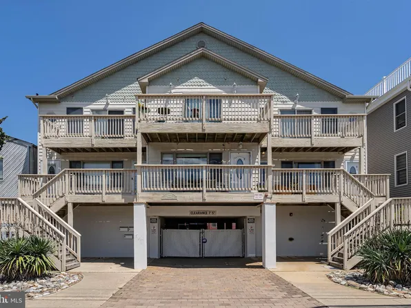 132 Hancock Ave APT 1, Seaside Heights, NJ 08751