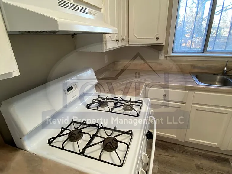 Campbell 3414 — Photo 8