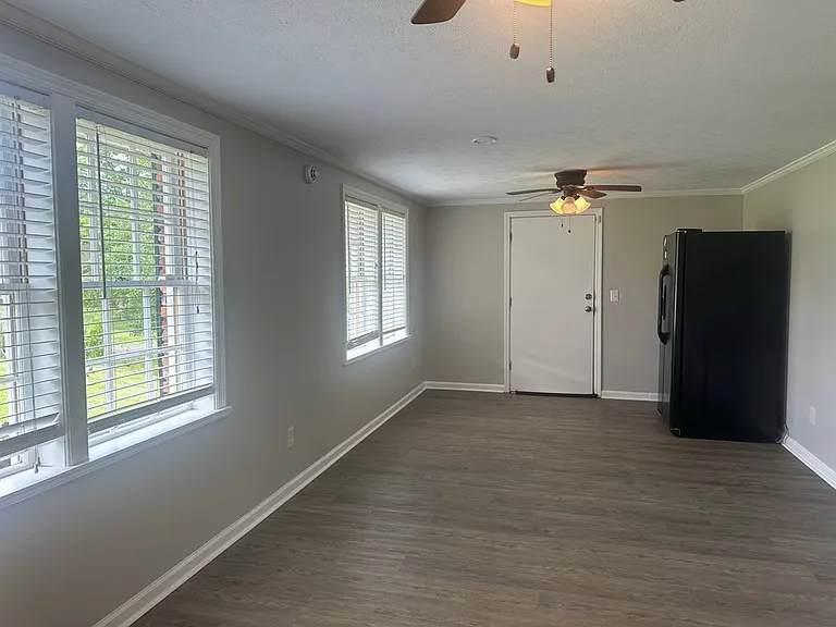 4131 Cainwood Ct — Photo 8