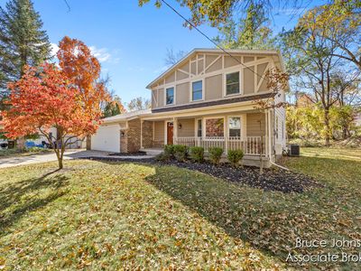 1718 Weymouth Dr SE, Grand Rapids, MI, 49508