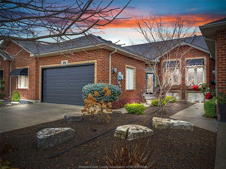 1st image of 29 Leonard Dr