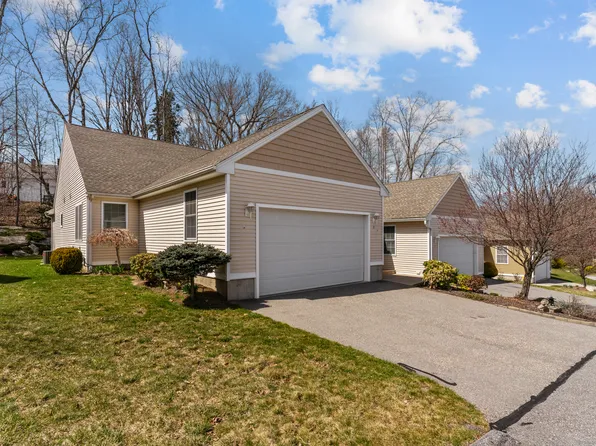 10 Common Way Drive, Brooklyn, CT 06234