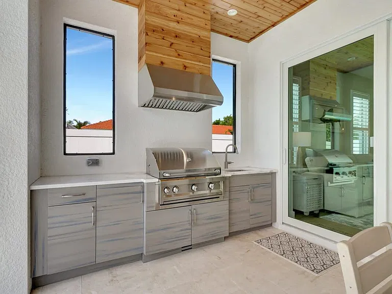 846 95th Ave N #1-ID1073510P — Photo 4