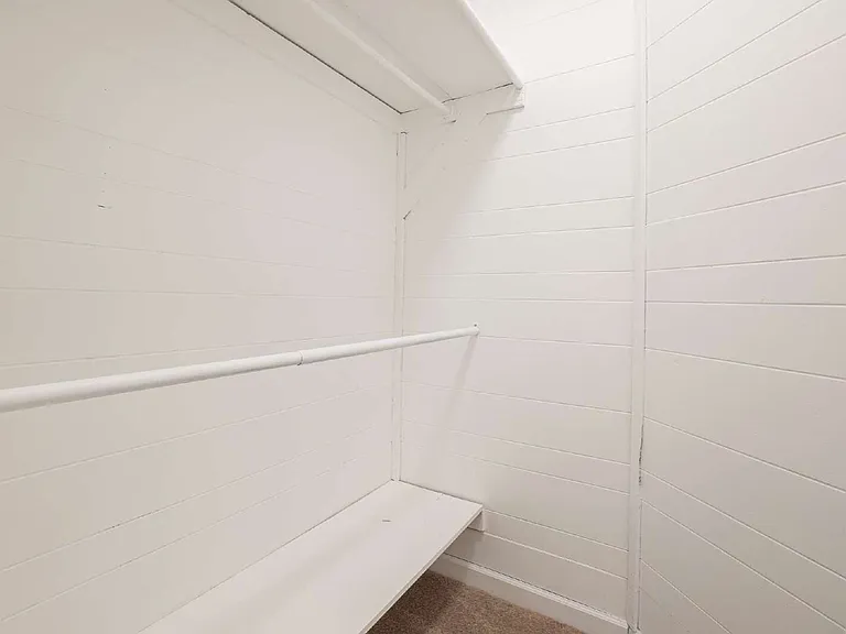 4907 Burke Ave — Photo 12