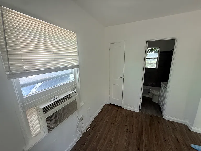 517 NE 83rd St #517 — Photo 6