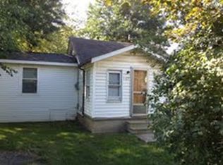 1127 W Princeton Ave, Flint, MI 48505