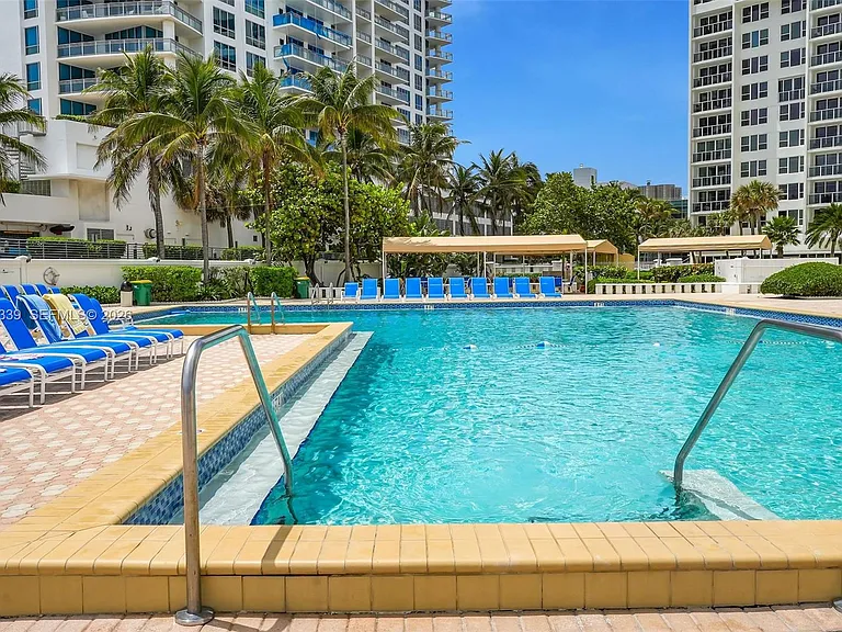 3505 S Ocean Dr #808 — Photo 22