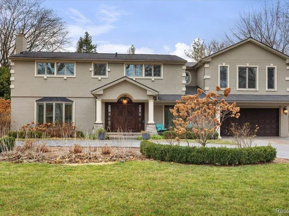 165 Lewiston Rd, Grosse Pointe Farms, MI 48236