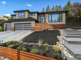 1515 San Ramon Way, Santa Rosa, CA 95409