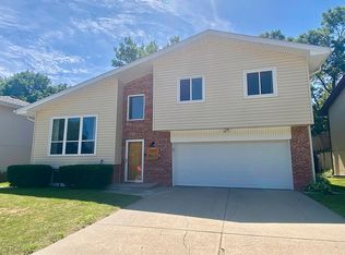 11637 Rambleridge Rd, Omaha, NE 68164