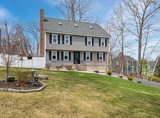 5 Winter Dr, Hooksett, NH 03106