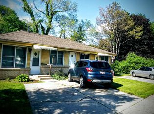 2912 Edelweiss Rd, Rockford, IL 61109