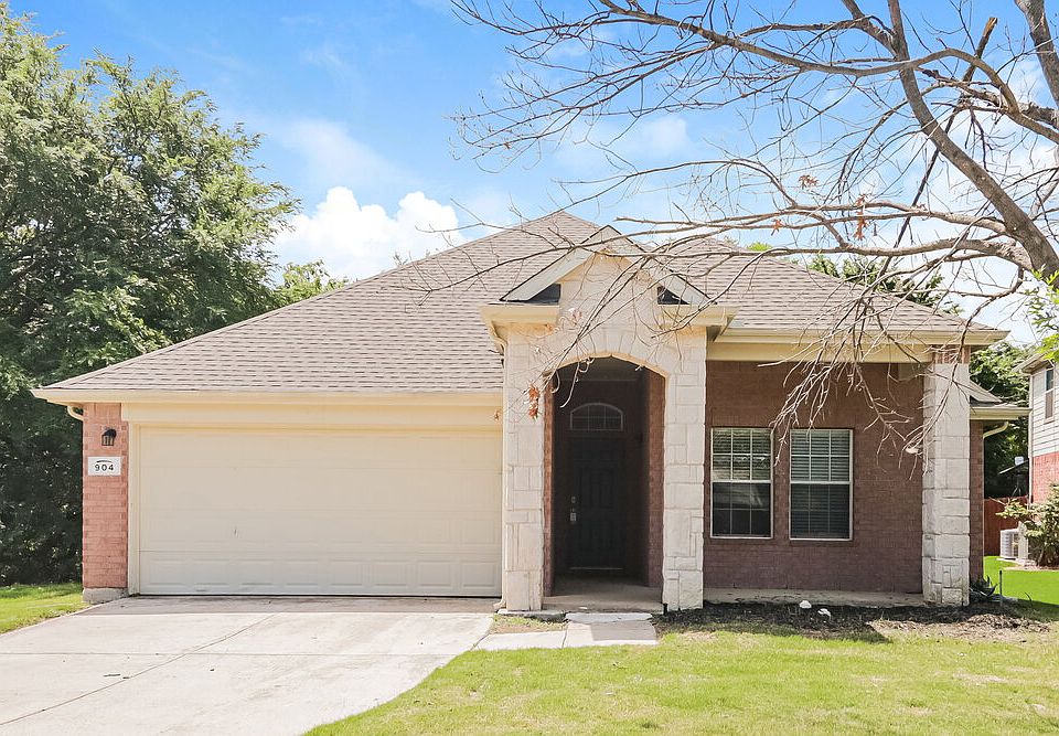 1st image of 904 Starling Ln