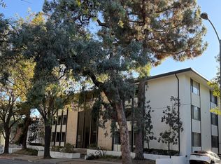 211 S Wilson Ave, Pasadena, CA 91106