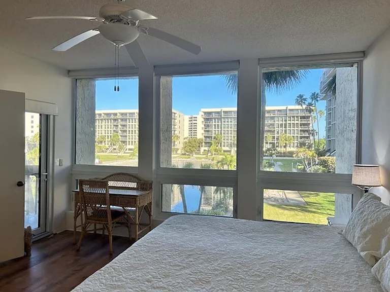 1095 Gulf Of Mexico Dr #104 — Photo 14